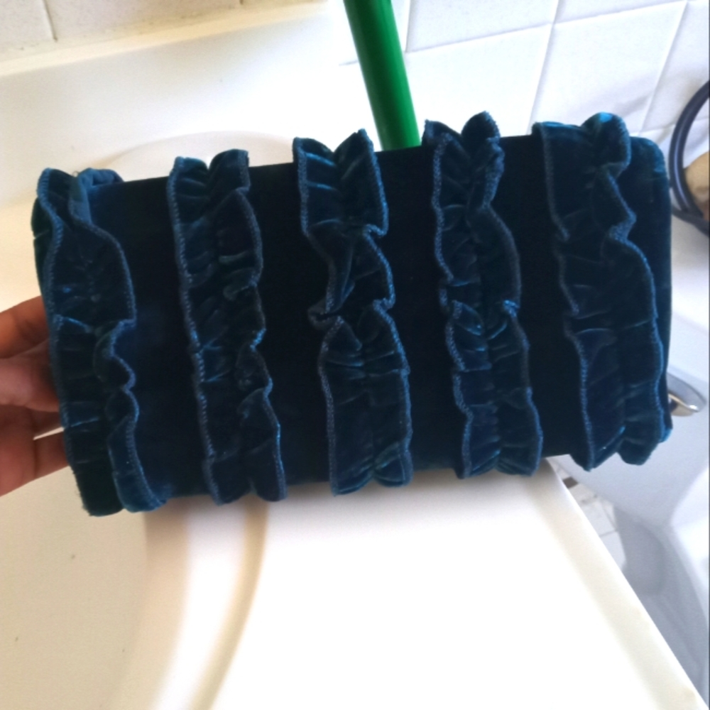 Very Classy Clutch